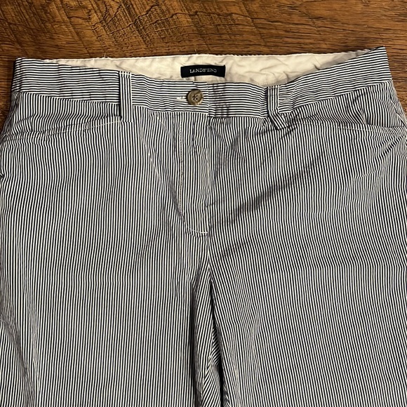 Land’s End Blue and White Vertical Striped Fit 2 Cropped Cotton Blend Pants - Picture 2 of 5